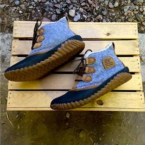 Sorel Out N About Plus Boots Womens Size 8.5